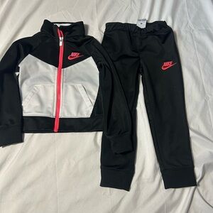 Nike Toddler Sweat Suit 3T Black & Pink Zip Up Jacket Pants Tricot